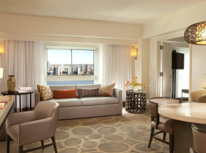 Millennium Hilton New York One UN Plaza