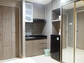 Modern Spacious Studio Room Apartment at Taman Melati