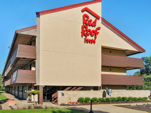 Red Roof Inn Toledo - University