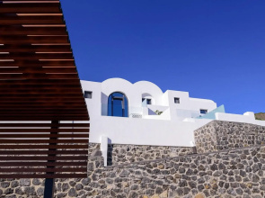 LF Suites & Villas