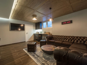 Fancy Villa in Gorica With Wellness Centre & Artistic Interiors