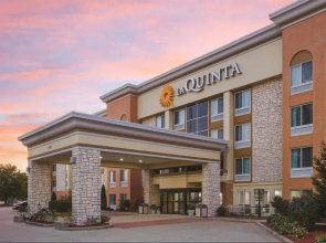 Lexington Inn & Suites - Effingham