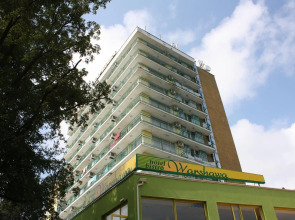 Sunny Varshava Hotel