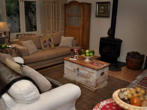 Athelney Cottage