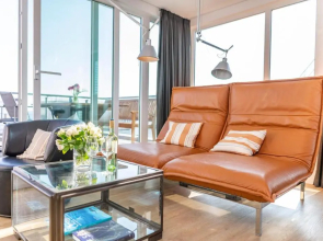 Schwimmendes Haus 10 Grad Ost