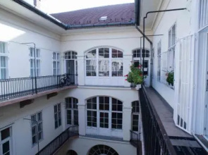 Danube Elegance Apartment