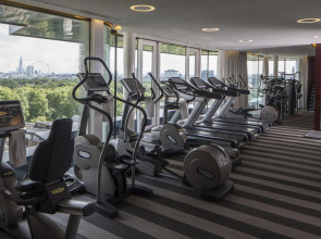 Four Seasons Hotel London at Park Lane