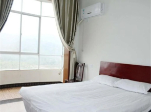 Jiujiang Julu Hotel
