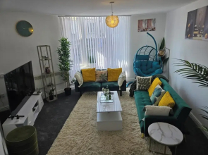 Glams Cozy City Apartment in Wolverhampton