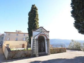 Casa Pera