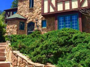 Charming Colorado Bed and Breakfast