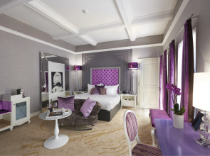 Aria Hotel Budapest by Library Hotel Collection