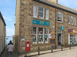 Star House