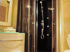 Adonis Arc Hôtel Aix