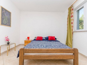 Apartments Mira