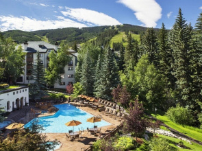 Luxury Charter Studio Vacation Rental With Quick Access to the Ski Slopes and Beaver Creek Village