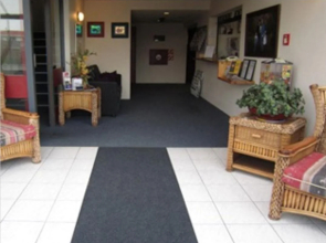 Marina Motor Lodge