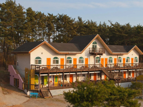 Anmyeondo Vintigi House Pension
