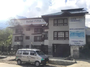 Hotel Fifth Season by OYO