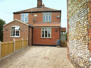 Beaconsfield Cottage