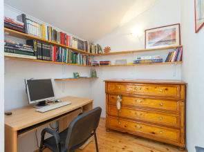 Holiday house Tonci - comfortable & surrounded by nature: Tucepi, Riviera Makarska