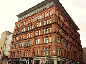 City Centre Apartment Renfrew Chambers
