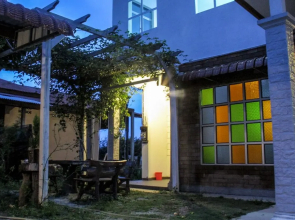 Multaqa Suite & Residence