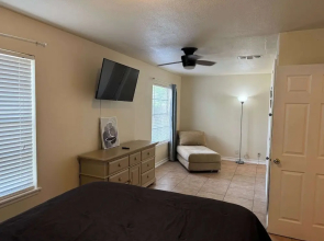 Latigo Haven - 7 Mins to Lackland