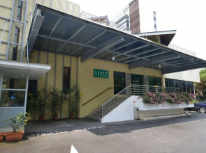 VIP Hotel (SG Clean Certified)