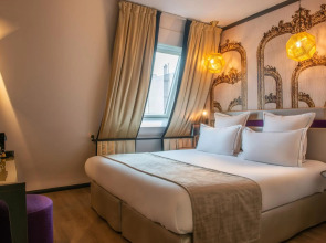 The Chemists’ Club Hotel