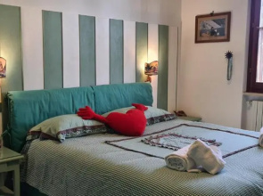 Tuscan Villa, Private Pool and Tennis Court Garden,wi-fi, Ac, Pet Friendly