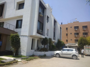 Hotel Sai Sangeeta