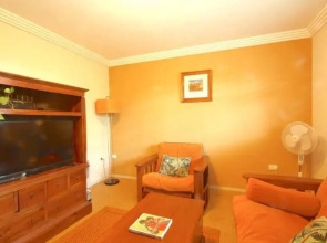 Byron Bay Accom - Byron Break - 4/32 Tennyson St