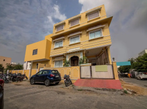OYO 16433 Raj Kothi