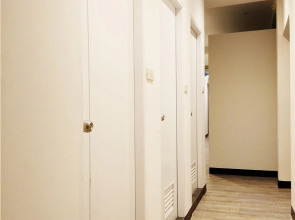 Sleep With Me Bangkok - BTS Phra Khanong