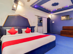 OYO 65090 Hotel Grand Palace