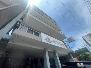 Qingqing Hotel Pasay Manila near MOA