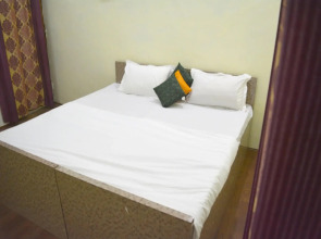 Goroomgo Dhingra Residency Jabalpur