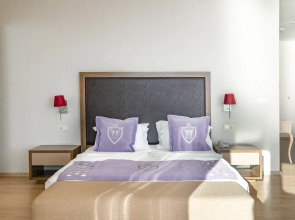 Ladies Beach Suit Otel