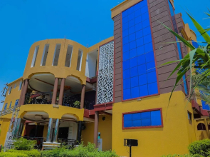Kamwe Kamwe Hotel & Spa