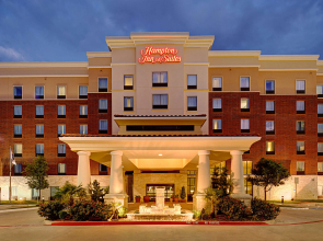 Hampton Inn & Suites Dallas/Lewisville-Vista Ridge Mall, TX