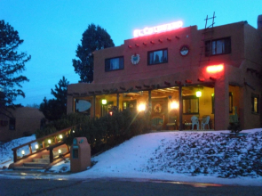 El Colorado Lodge