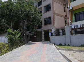 Crystal Hotel Apartments Entebbe