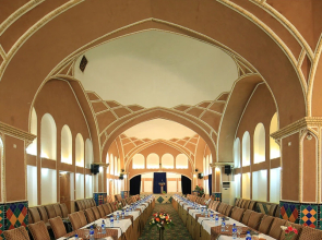 Moshir Al-mamalek Hotel