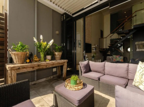Quayside Waterfront Apartment