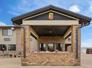 Super 8 by Wyndham Jefferson