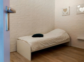 Amazing Home in Bruinisse With Wifi and 2 Bedrooms