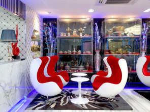 Top High Airport Link Hotel