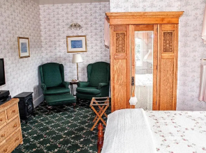 Anchorage Inn B&B