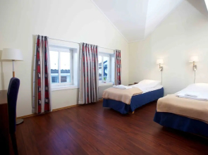 Victoria Hotel